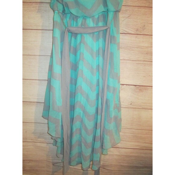 As You Wish Hi-Low Dress Size Medium  Multicolor Lined Chevron Sleeveless Belted - Picture 5 of 5